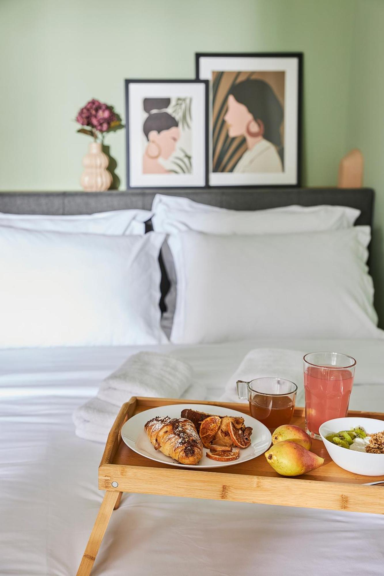 Pomegranate Luxury By Binobi! Thessalonique